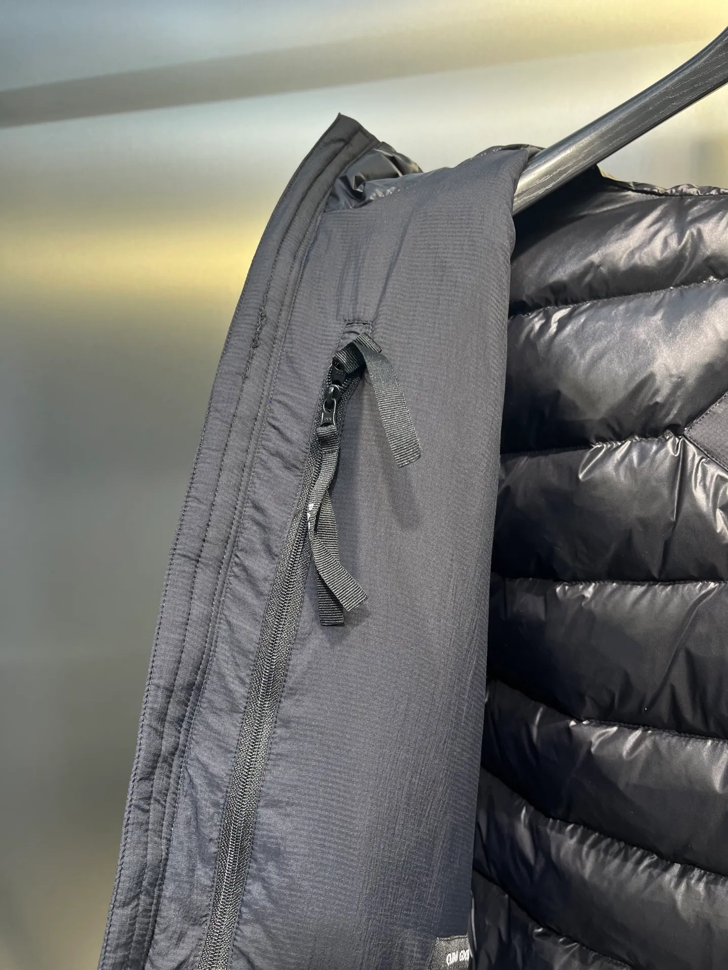 P960 Canada Goose down jacket, top version, warm and cold-proof, nice upper body effect, super light, Big Goose 5078 model, Canada Goose 5078m model, loe, men's short hooded, lightweight style.  size：s-xxl